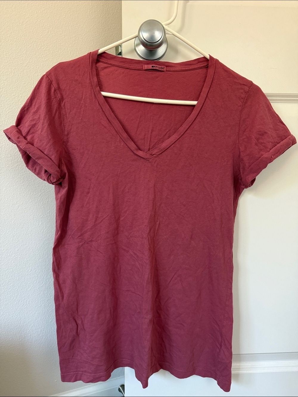 LA Made v neck tee S